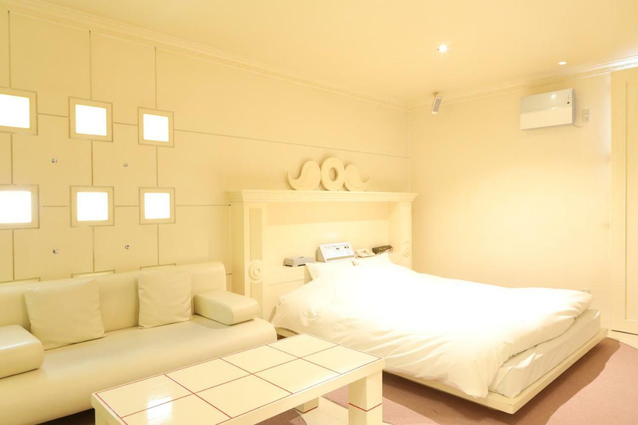 C-Hotel Affetto (Adults Only) Sapporo Zewnętrze zdjęcie