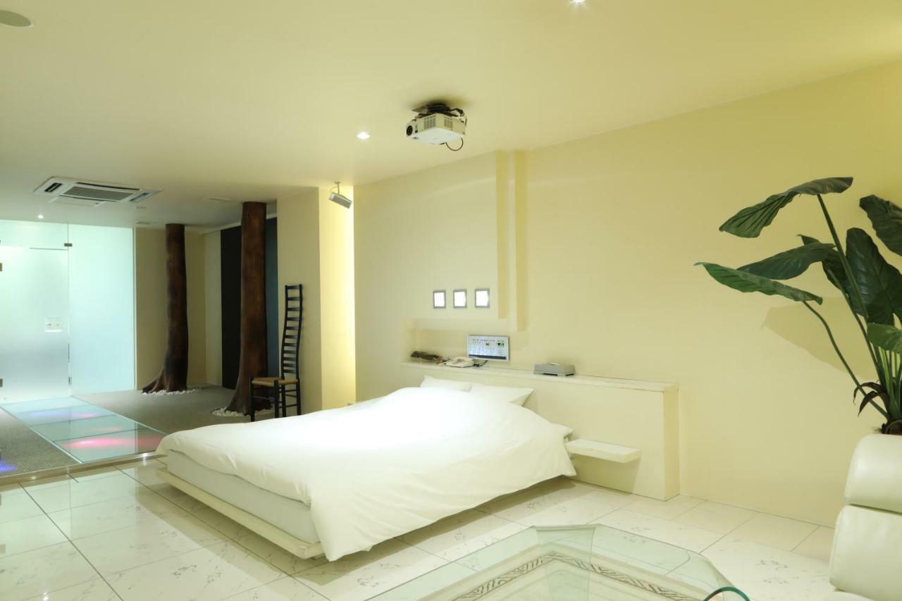 C-Hotel Affetto (Adults Only) Sapporo Zewnętrze zdjęcie
